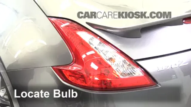 2016 Nissan 370Z 3.7L V6 Coupe Luces Luz de freno (reemplazar foco)